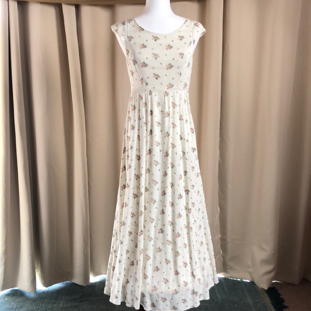 Kimchi blue floral dress